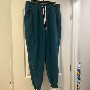 Figs XL/T Carribean Jogger Pants with Pink Drawstring